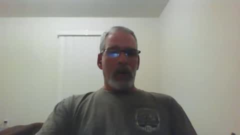 Snapshot of mustang_daddy chatting on 11, 9, 2025 307MountainMan online show from 11, 9, 2025