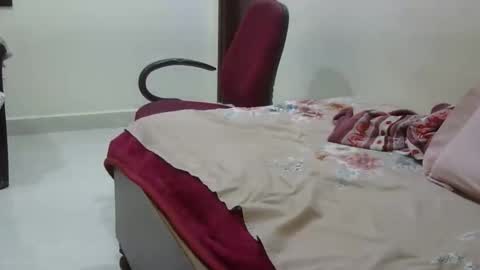 Snapshot of mvhy007 chatting on 7, 10, 2025 john online show from 7, 10, 2025