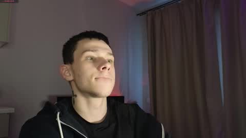 Snapshot of mvpzxc chatting on 27, 10, 2025 1x1 online show from 27, 10, 2025