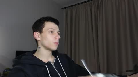 Snapshot of mvpzxc chatting on 20, 11, 2025 1x1 online show from 20, 11, 2025