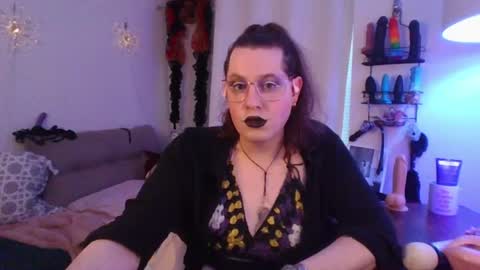 Snapshot of mxsissycharlotte chatting on 16, 6, 2026 Mx Charlotte online show from 16, 6, 2026