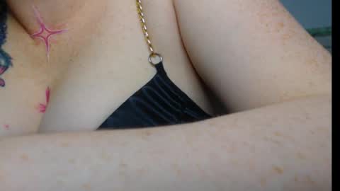 Snapshot of my_kind_of_love chatting on 23, 3, 2026 sara i know you love me xoxox online show from 23, 3, 2026