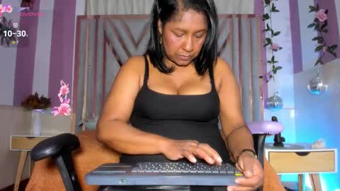 Snapshot of mya_blaze chatting on 10, 9, 2025 mya_blaze online show from 10, 9, 2025