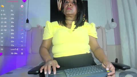 Snapshot of mya_blaze chatting on 24, 9, 2025 mya_blaze online show from 24, 9, 2025