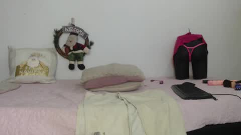 Mya latina online show from 9, 12, 2024