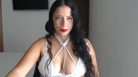 mary and charlie online show from 8, 11, 2025