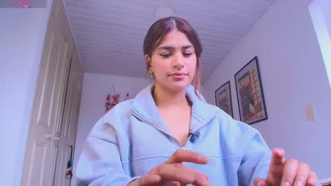 Snapshot of mycaliope chatting on 19, 12, 2025 Caliope online show from 19, 12, 2025