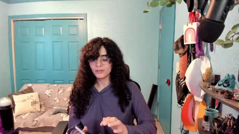 Snapshot of myceliummouse chatting on 9, 4, 2026 Grace online show from 9, 4, 2026