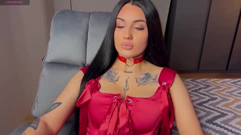 Snapshot of mygoddesshecate chatting on 10, 11, 2025 Hecate online show from 10, 11, 2025