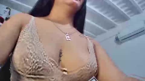 Snapshot of myhoney_hot chatting on 12, 1, 2025 myhoney_hot online show from 12, 1, 2025