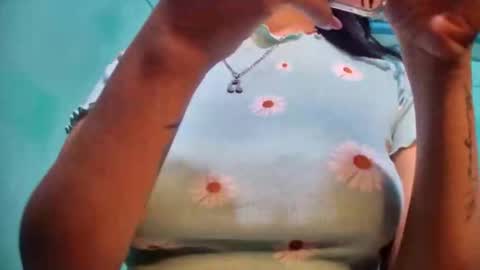 Snapshot of myhoney_hot chatting on 21, 11, 2025 myhoney_hot online show from 21, 11, 2025