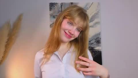 Snapshot of myismira chatting on 18, 10, 2025 Mira online show from 18, 10, 2025
