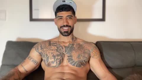 Snapshot of myke_esthetic chatting on 11, 12, 2024 Myke esthetic online show from 11, 12, 2024