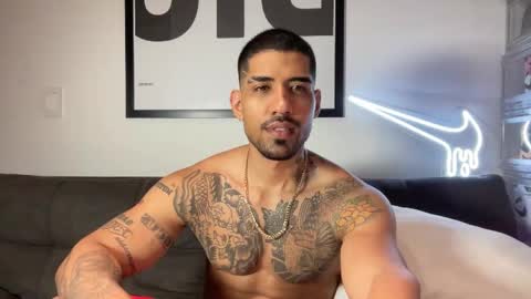 Snapshot of myke_esthetic chatting on 29, 9, 2025 Myke esthetic online show from 29, 9, 2025