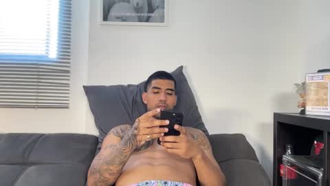 Myke esthetic online show from 9, 1, 2026