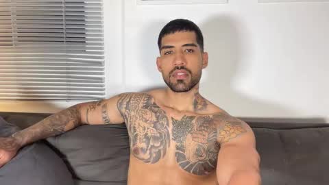 Myke esthetic online show from 3, 2, 2026