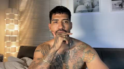 Snapshot of myke_esthetic chatting on 22, 6, 2026 Myke esthetic online show from 22, 6, 2026