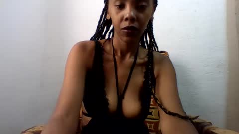 mylah27 online show from 21, 10, 2025