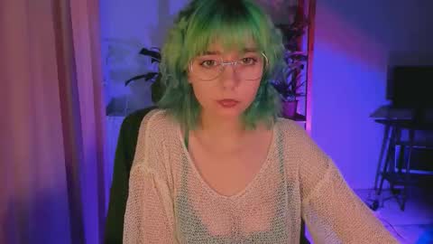 Snapshot of mylaweb chatting on 17, 11, 2025 MylaFlores online show from 17, 11, 2025