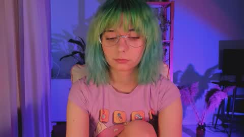 Snapshot of mylaweb chatting on 20, 11, 2025 MylaFlores online show from 20, 11, 2025