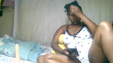 Snapshot of mylindasweet chatting on 5, 1, 2025 linda online show from 5, 1, 2025