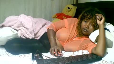 Snapshot of mylindasweet chatting on 14, 1, 2025 linda online show from 14, 1, 2025