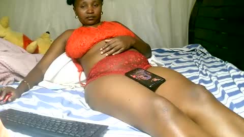 Snapshot of mylindasweet chatting on 18, 1, 2025 linda online show from 18, 1, 2025