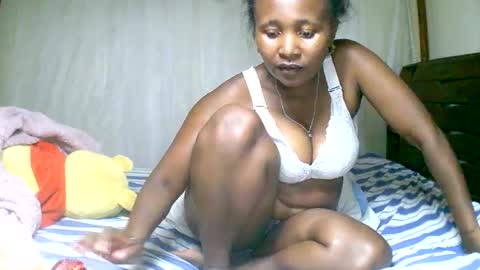 Snapshot of mylindasweet chatting on 25, 1, 2025 linda online show from 25, 1, 2025
