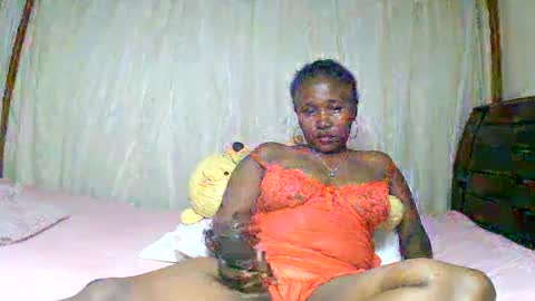 Snapshot of mylindasweet chatting on 27, 1, 2025 linda online show from 27, 1, 2025