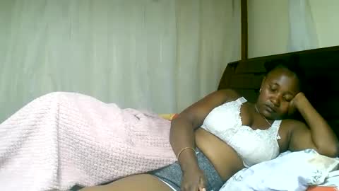 Snapshot of mylindasweet chatting on 11, 2, 2025 linda online show from 11, 2, 2025