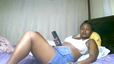 Snapshot of mylindasweet chatting on 14, 2, 2025 linda online show from 14, 2, 2025