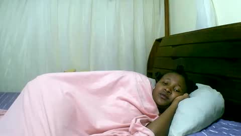 Snapshot of mylindasweet chatting on 17, 2, 2025 linda online show from 17, 2, 2025