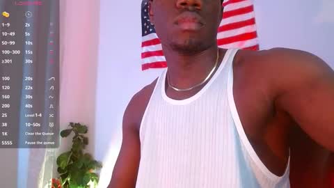 Snapshot of mylowallacee chatting on 17, 11, 2025 Mylo Wallace online show from 17, 11, 2025