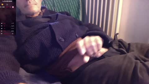 Snapshot of mynakedbeach chatting on 12, 12, 2024 Bi sexy guy lovense hush is on private is open or password show tip if you like. online show from 12, 12, 2024