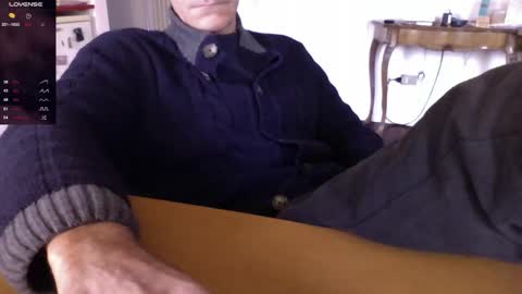 Snapshot of mynakedbeach chatting on 15, 12, 2024 Bi sexy guy lovense hush is on private is open or password show tip if you like. online show from 15, 12, 2024