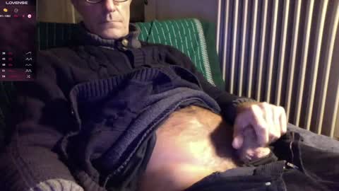 Snapshot of mynakedbeach chatting on 24, 12, 2024 Bi sexy guy lovense hush is on private is open or password show tip if you like. online show from 24, 12, 2024