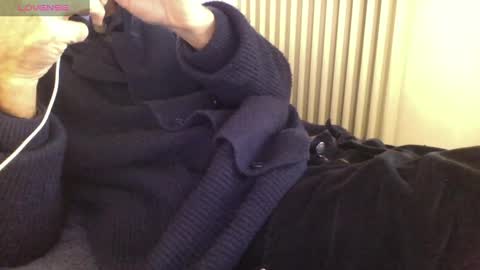 Snapshot of mynakedbeach chatting on 15, 1, 2025 Bi sexy guy lovense hush is on private is open or password show tip if you like. online show from 15, 1, 2025