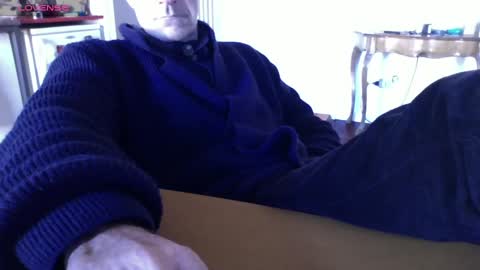 Snapshot of mynakedbeach chatting on 18, 1, 2025 Bi sexy guy lovense hush is on private is open or password show tip if you like. online show from 18, 1, 2025