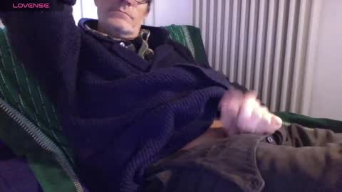 Snapshot of mynakedbeach chatting on 27, 2, 2025 Bi sexy guy lovense hush is on private is open or password show tip if you like. online show from 27, 2, 2025