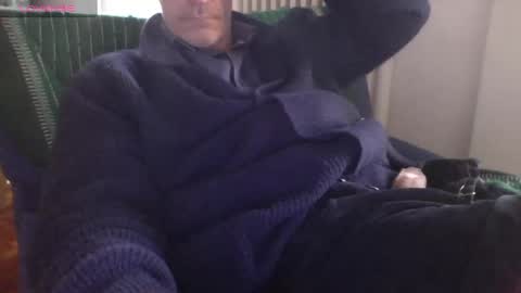 Snapshot of mynakedbeach chatting on 7, 3, 2025 Bi sexy guy lovense hush is on private is open or password show tip if you like. online show from 7, 3, 2025
