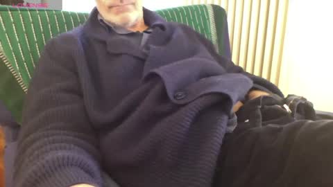 Snapshot of mynakedbeach chatting on 10, 3, 2025 Bi sexy guy lovense hush is on private is open or password show tip if you like. online show from 10, 3, 2025