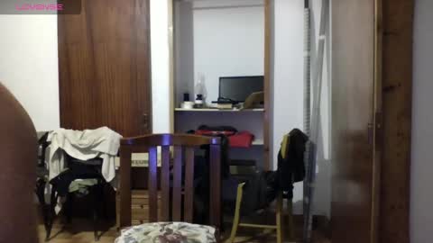 Snapshot of mynakedbeach chatting on 12, 10, 2025 Bi sexy guy lovense hush is on private is open or password show tip if you like. online show from 12, 10, 2025