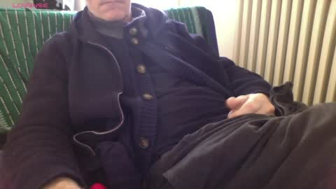 Snapshot of mynakedbeach chatting on 29, 3, 2026 Bi sexy guy lovense hush is on private is open or password show tip if you like. online show from 29, 3, 2026