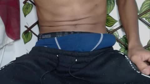 Snapshot of mynegrito001 chatting on 14, 4, 2026 my negrito online show from 14, 4, 2026