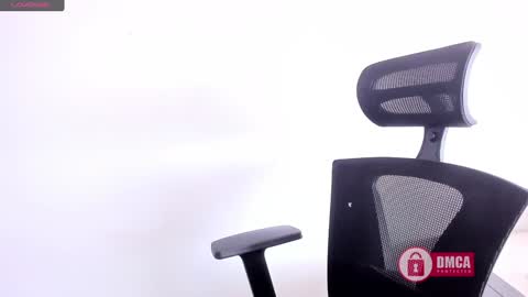 Bella online show from 10, 1, 2025