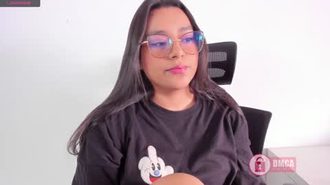 Bella online show from 28, 1, 2025