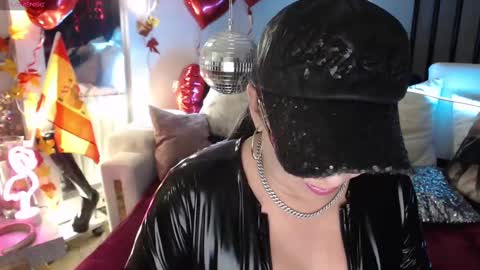 Myrna Sessions online show from 7, 3, 2025