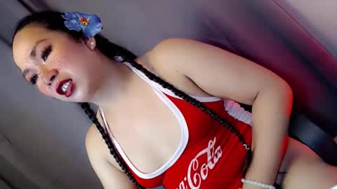 Snapshot of mysterious_kim chatting on 10, 10, 2025 kimmy online show from 10, 10, 2025