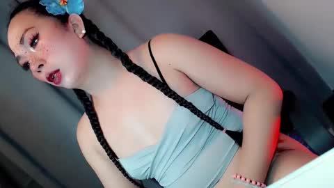 Snapshot of mysterious_kim chatting on 16, 10, 2025 kimmy online show from 16, 10, 2025