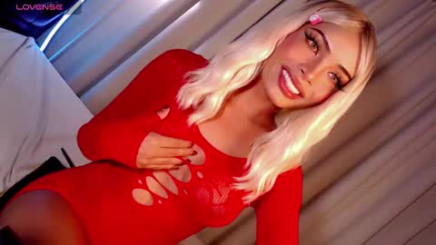 Olivia online show from 23, 2, 2025